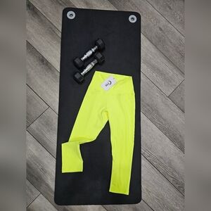 Zyia Active Ascend Hi-Rise Capri (NEW)